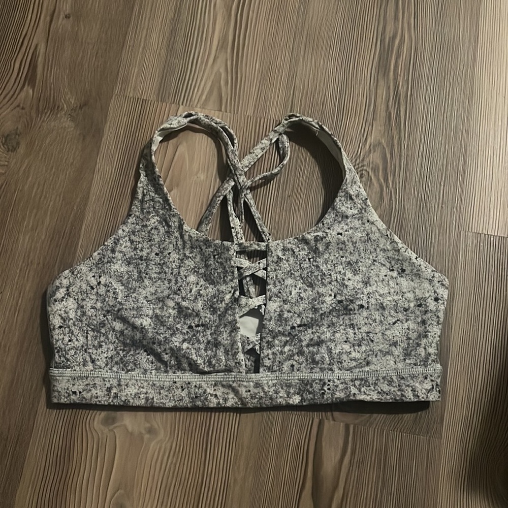 Lululemon SE Energy Bra